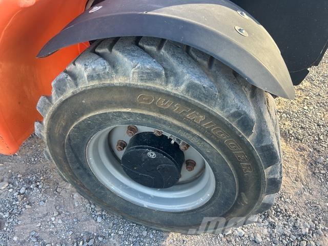 JLG G5-18A Teleskopski viličarji