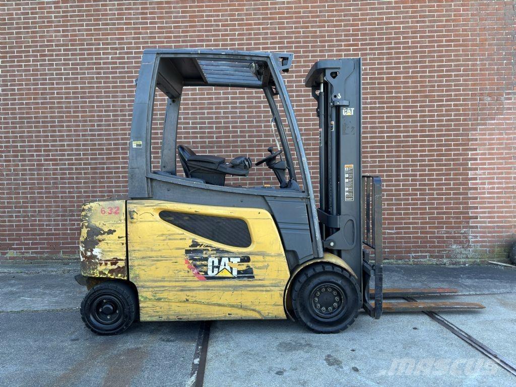 CAT 2EP5000 Električni viličarji
