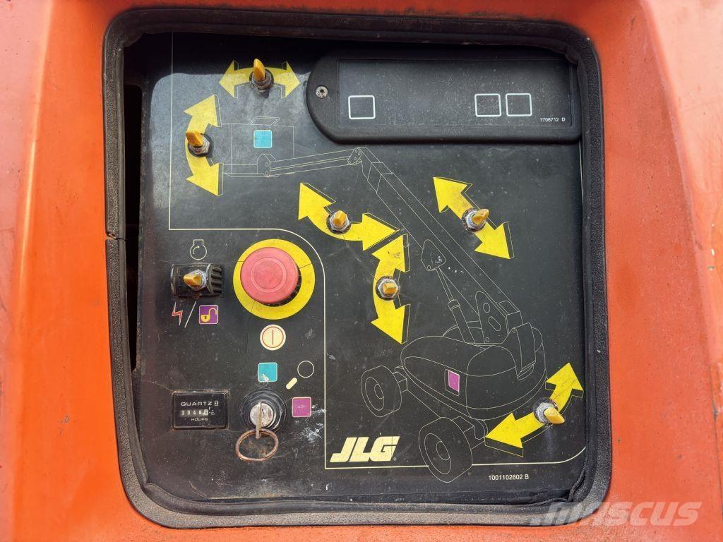 JLG 660 SJ Zglobne dvižne ploščadi