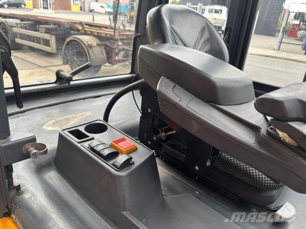 Jungheinrich EFG545 Električni viličarji