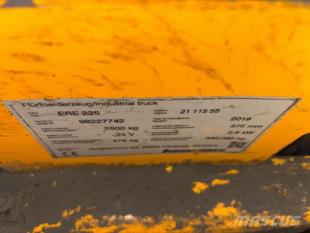 Jungheinrich ERE 225 Samopogonski ročni viličarji