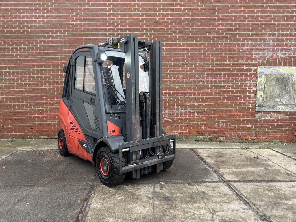 Linde H25D-02 Dizelski viličarji