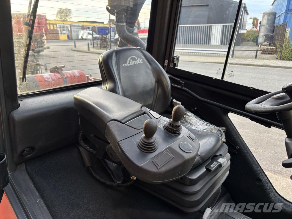 Linde H30D-02 Dizelski viličarji