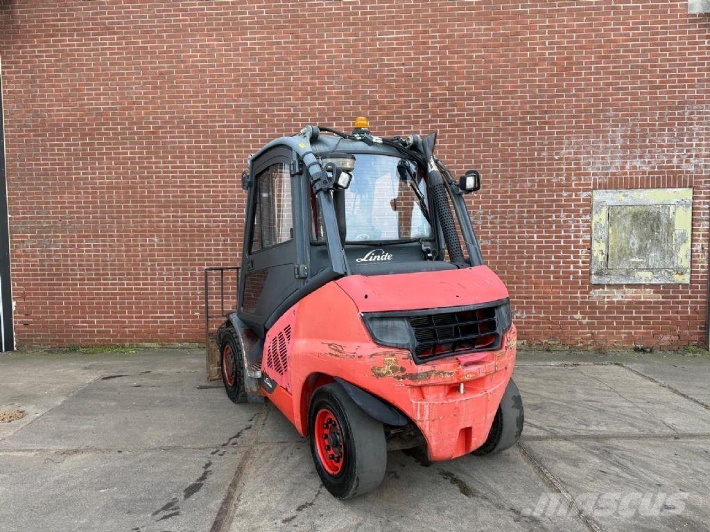 Linde H40D-02 Dizelski viličarji