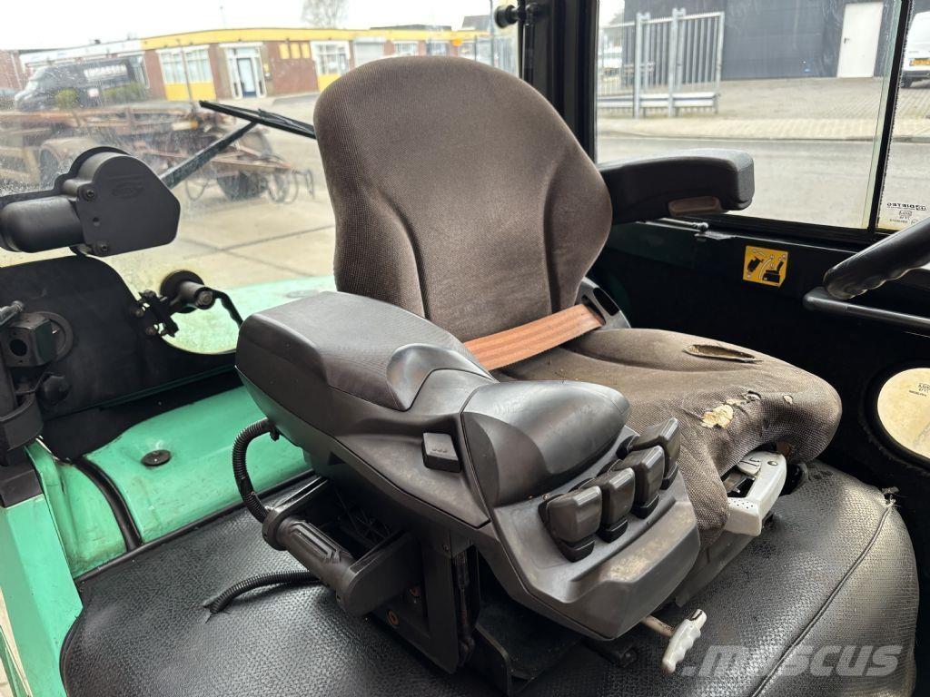 Mitsubishi FD35N Dizelski viličarji