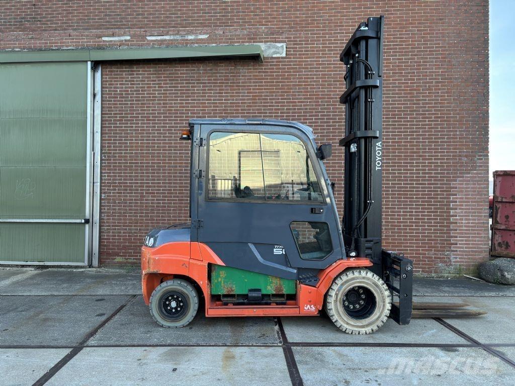 Toyota 8FBMT50 Električni viličarji