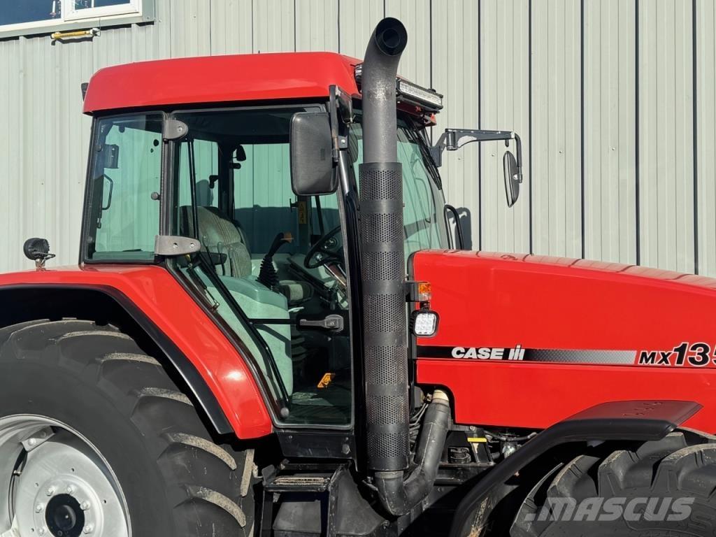 CASE MX 135 Traktorji
