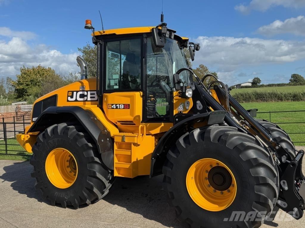 JCB 419S Traktorji