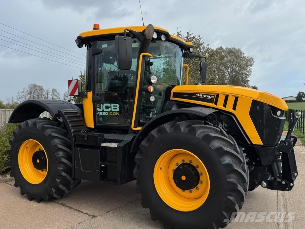 JCB 4220 iCON Traktorji