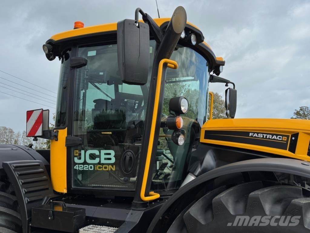 JCB 4220 iCON Traktorji