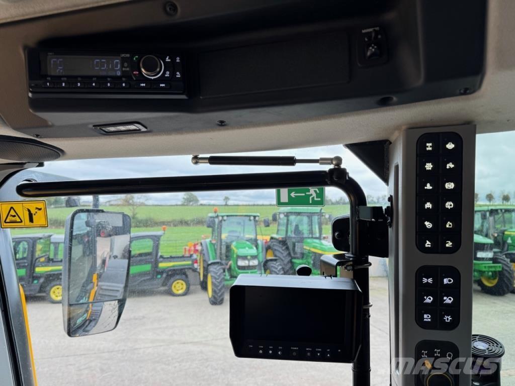 JCB 4220 iCON Traktorji