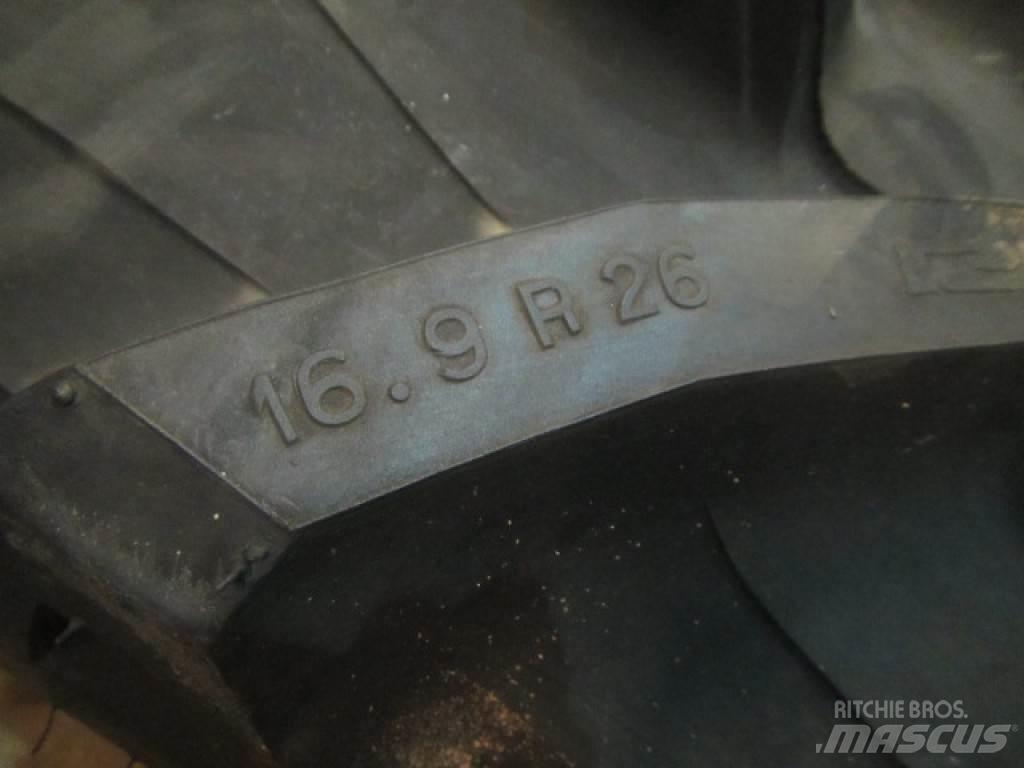 Pirelli  Druga oprema za traktorje