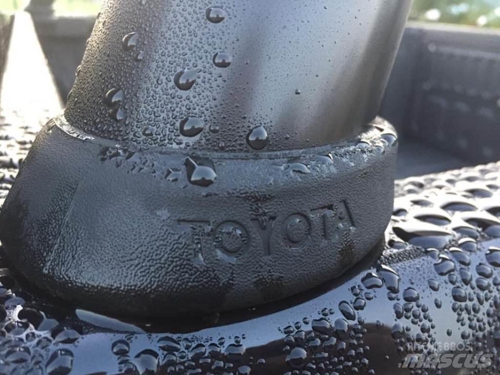 Toyota 718 Druga oprema za traktorje