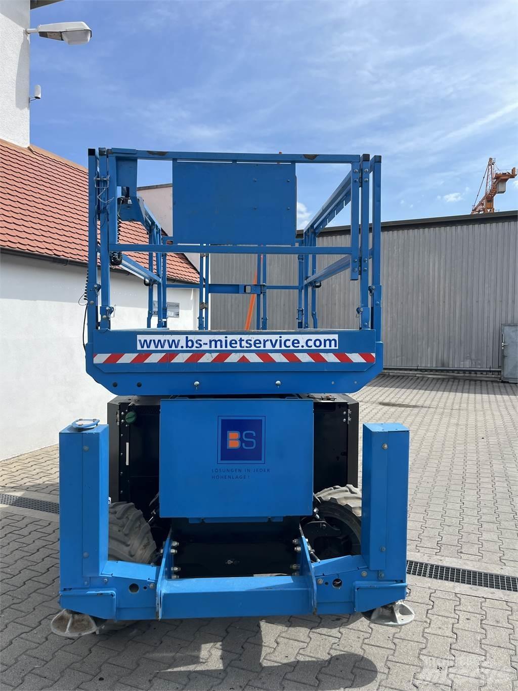 Genie GS 3369 BE Škarjaste dvižne ploščadi