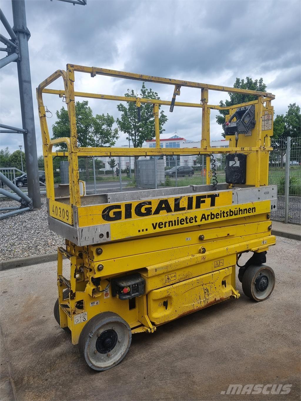 JLG 2030 ES Škarjaste dvižne ploščadi