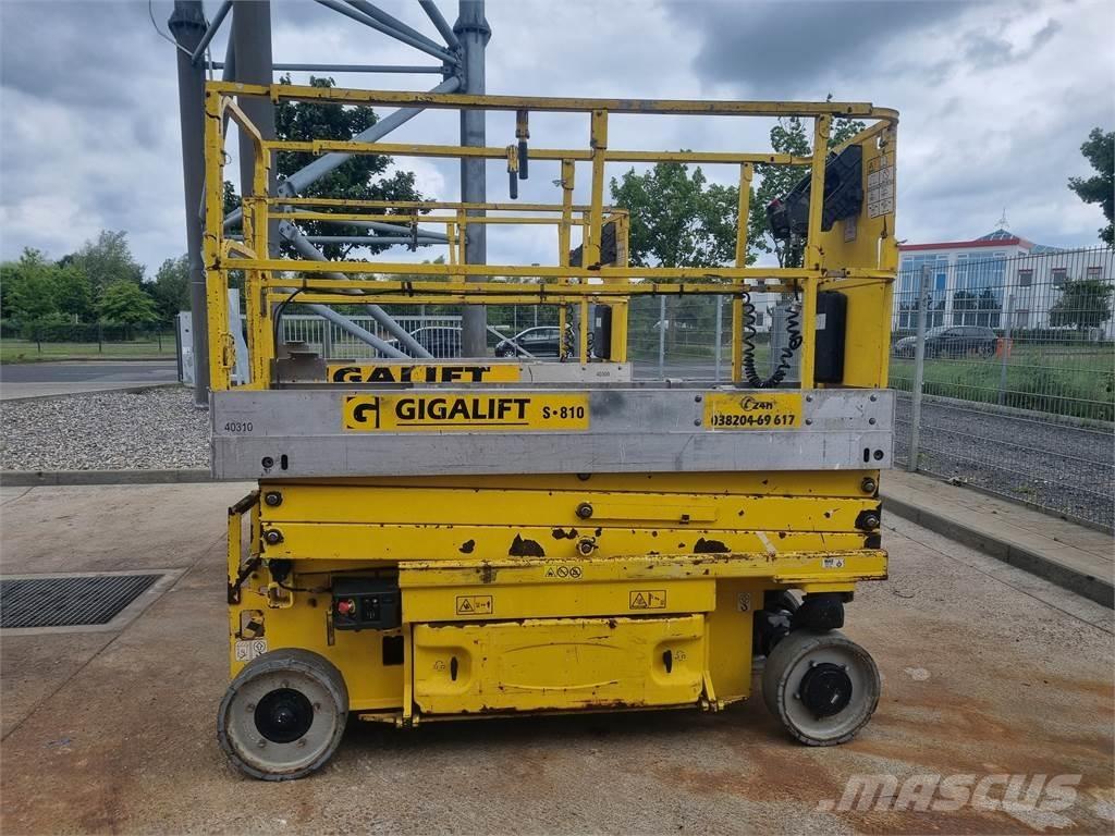 JLG 2030 ES Škarjaste dvižne ploščadi