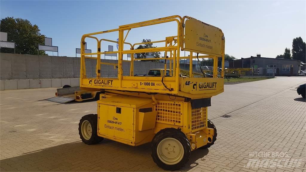 JLG 260 MRT-A Škarjaste dvižne ploščadi