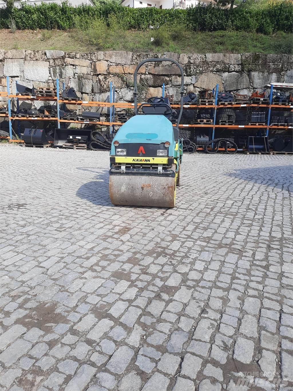 Ammann ARX23 Dvojni valjarji