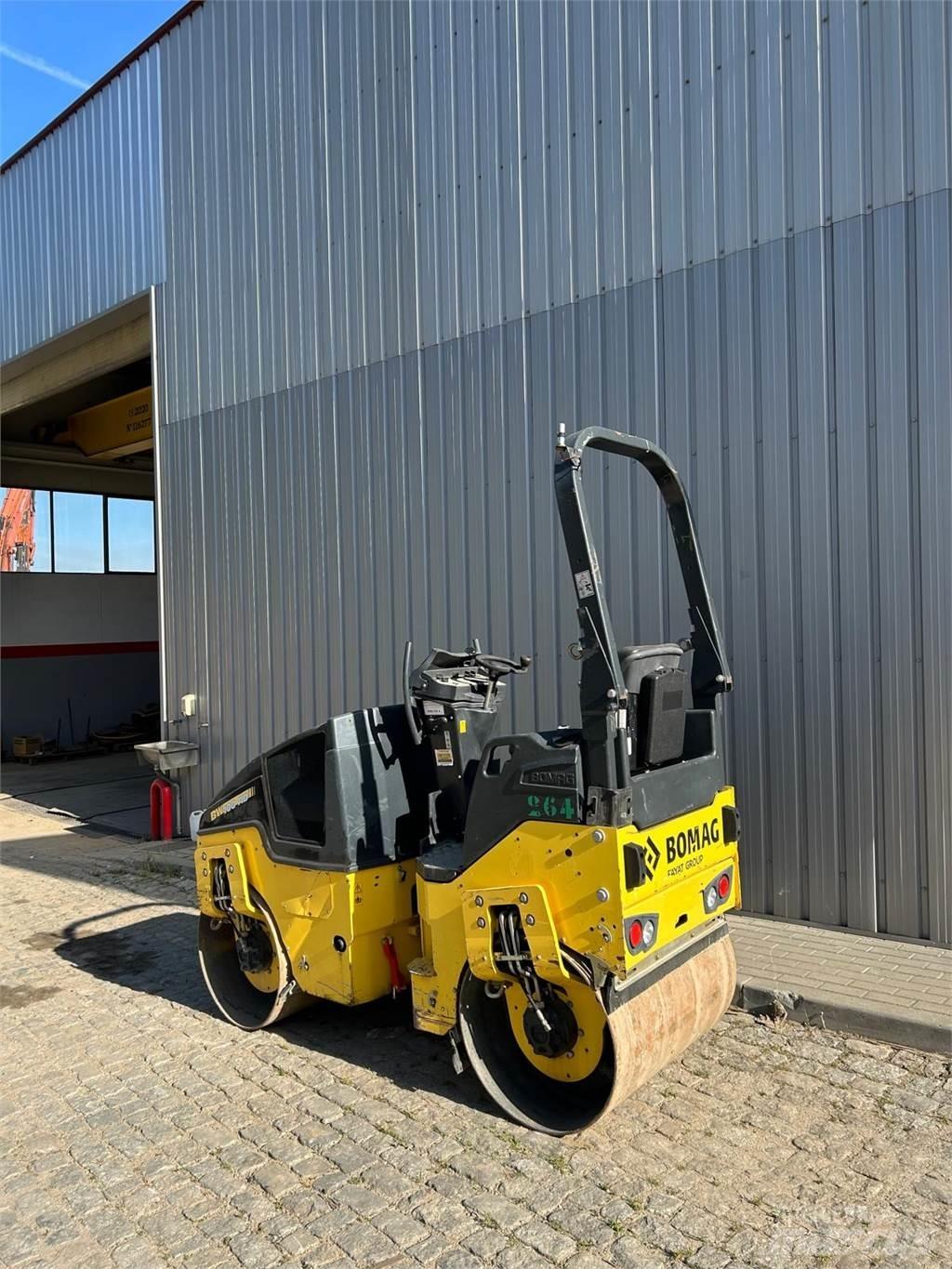 Bomag BW100AD-5 Dvojni valjarji