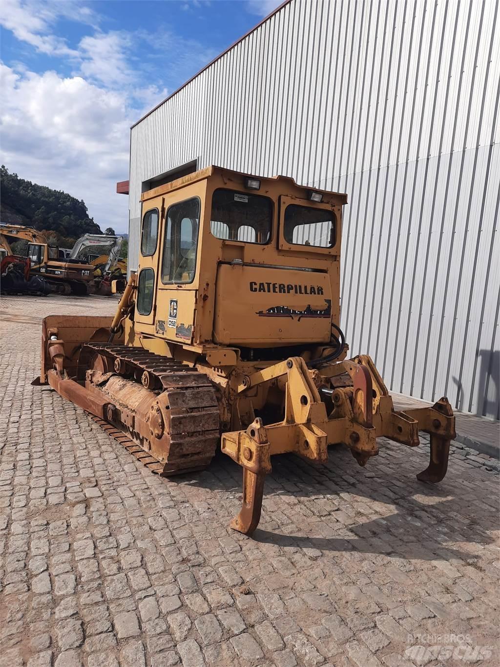 CAT D5B Buldožerji za polaganje cevi