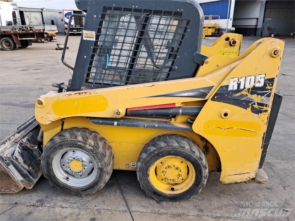 Gehl R105 Kolesni nakladalci