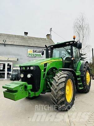 John Deere 8345R Traktorji