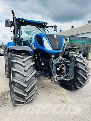 New Holland T7.230 Traktorji