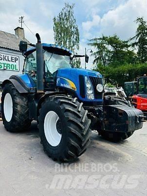 New Holland T8020 Traktorji