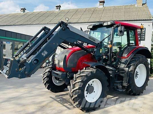 Valtra N101 Traktorji