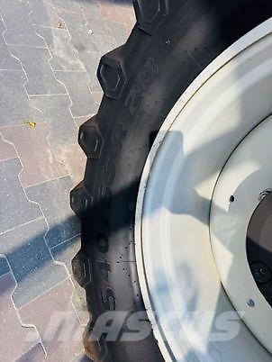 Valtra T174 VERSU Traktorji