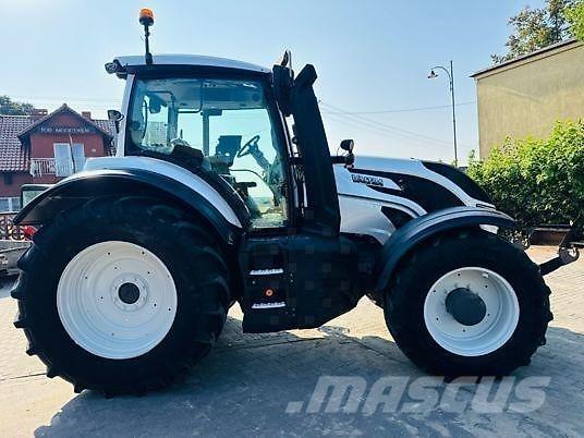 Valtra T174 VERSU Traktorji