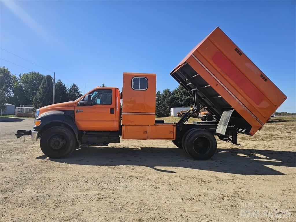 Ford F650 Tovornjaki za žagovino