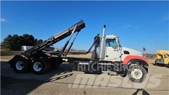Mack CV713 Drugi tovornjaki