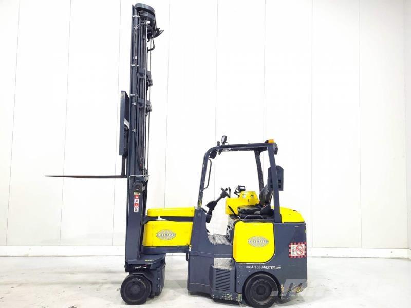 Aisle-Master 20SHE Viličar za ozke prehode