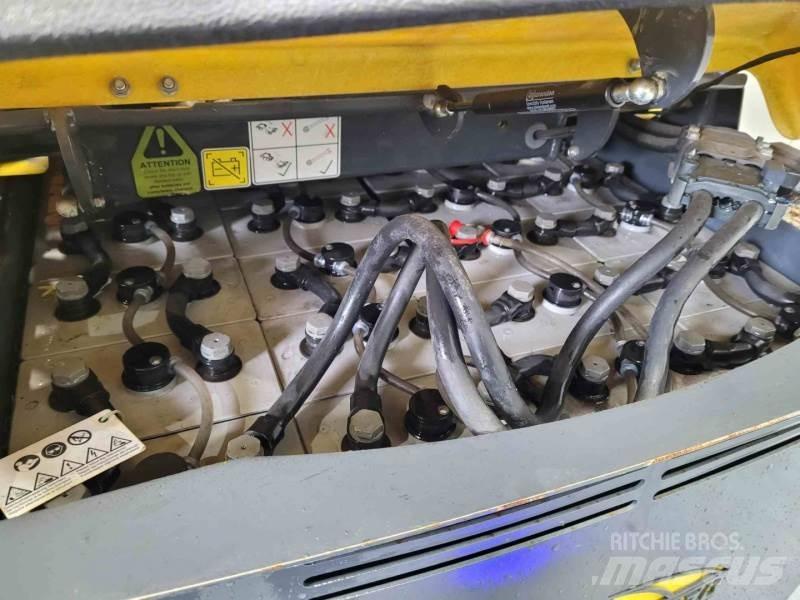 Aisle-Master 20WHE Viličar za ozke prehode
