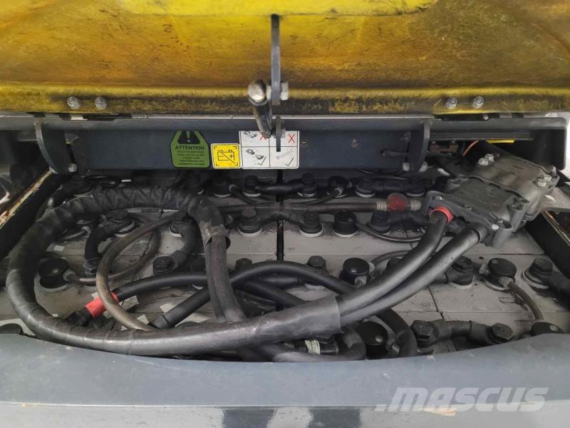 Aisle-Master 20WHE Viličar za ozke prehode