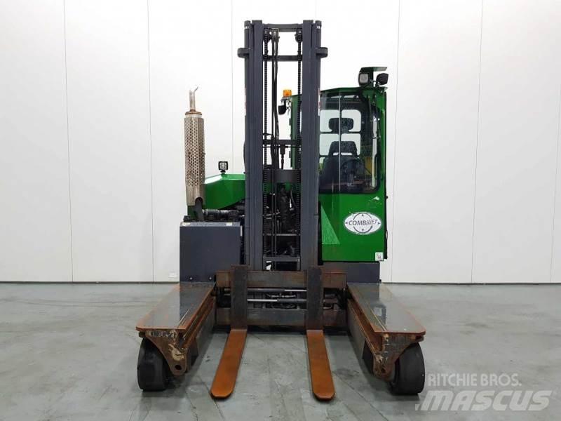 Combilift C3000 4-Smerni viličarji