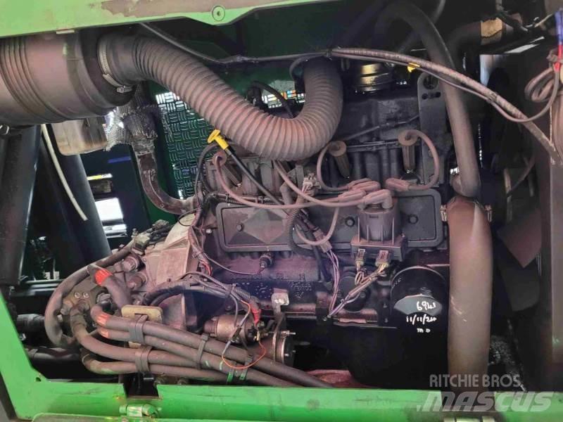 Combilift C3000GST Plinski viličarji