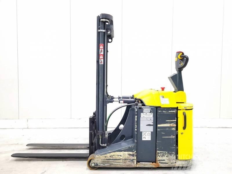 Combilift CS1500 Samopogonski ročni viličarji