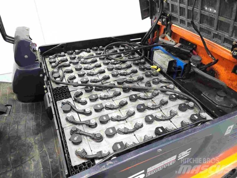 Doosan B25X-5 Električni viličarji