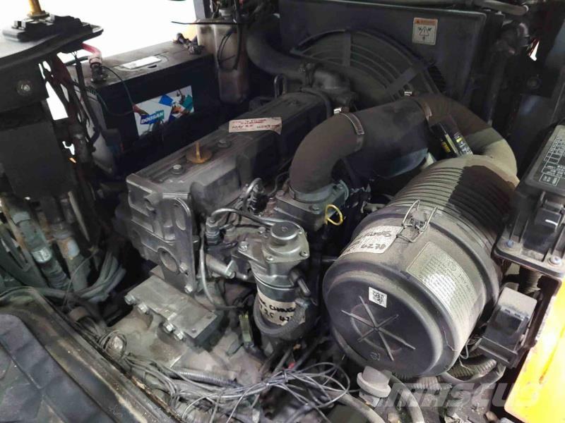 Doosan D25S-7 Dizelski viličarji