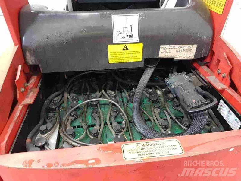 Flexi EURO AC Viličar za ozke prehode
