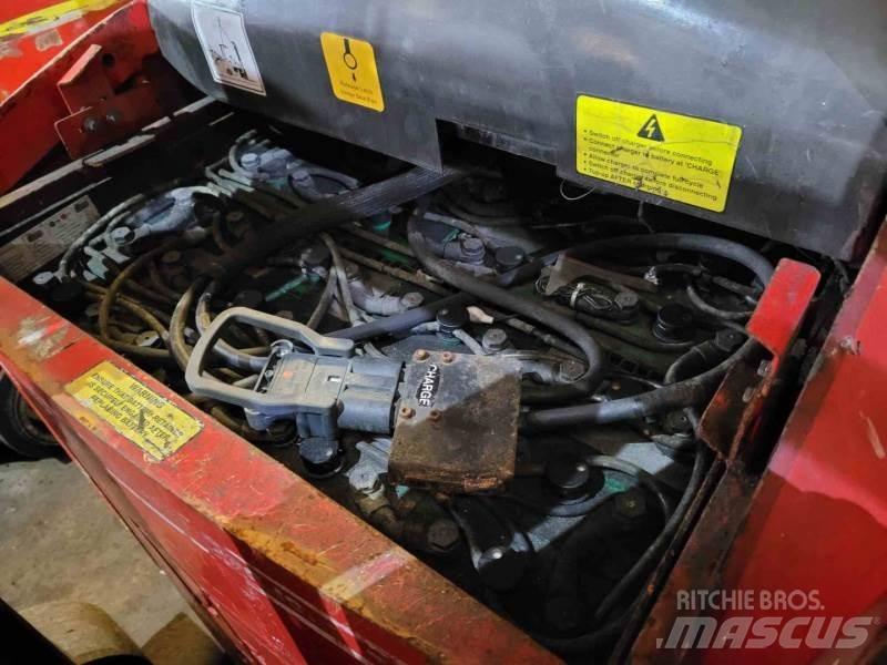 Flexi G4 AC 1200 Viličar za ozke prehode