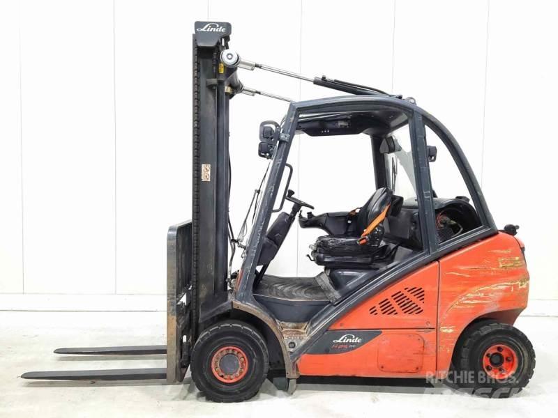 Linde H25T-02 Plinski viličarji