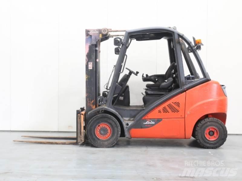Linde H30D-02 393 Dizelski viličarji