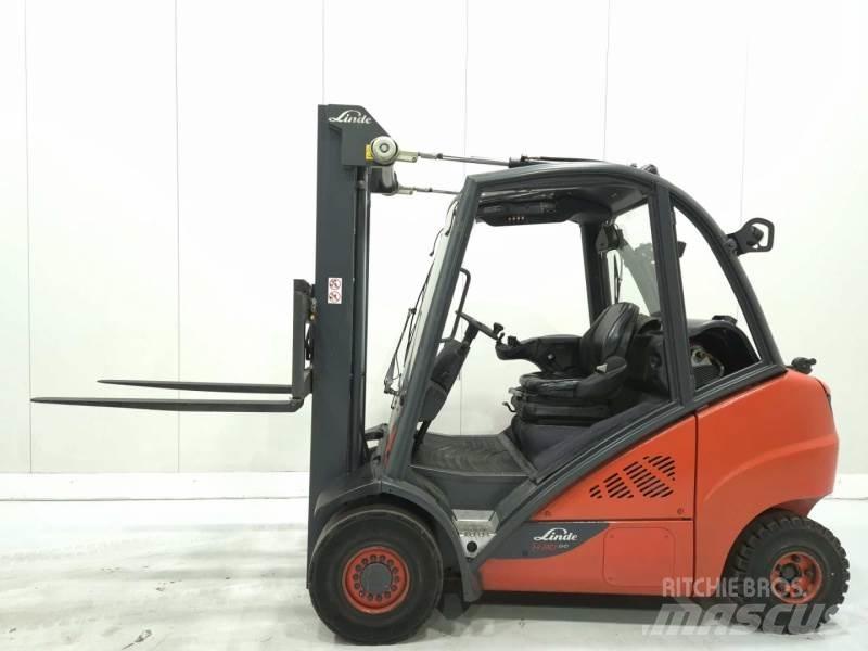 Linde H30T Plinski viličarji