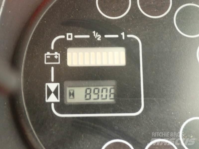 Linde P60Z 126 Vlečna vozila
