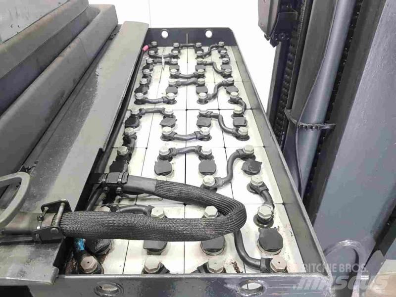 Linde R14HD-01 1120 Viličarji s pomičnim teleskopom
