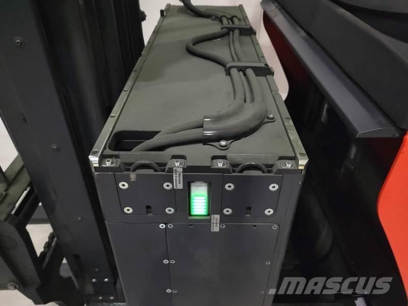 Linde R16-01 LI-ION Reach trucks