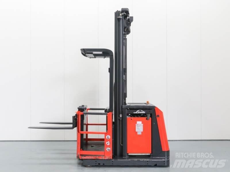 Linde V12 Srednje dvižni komisionirni viličar